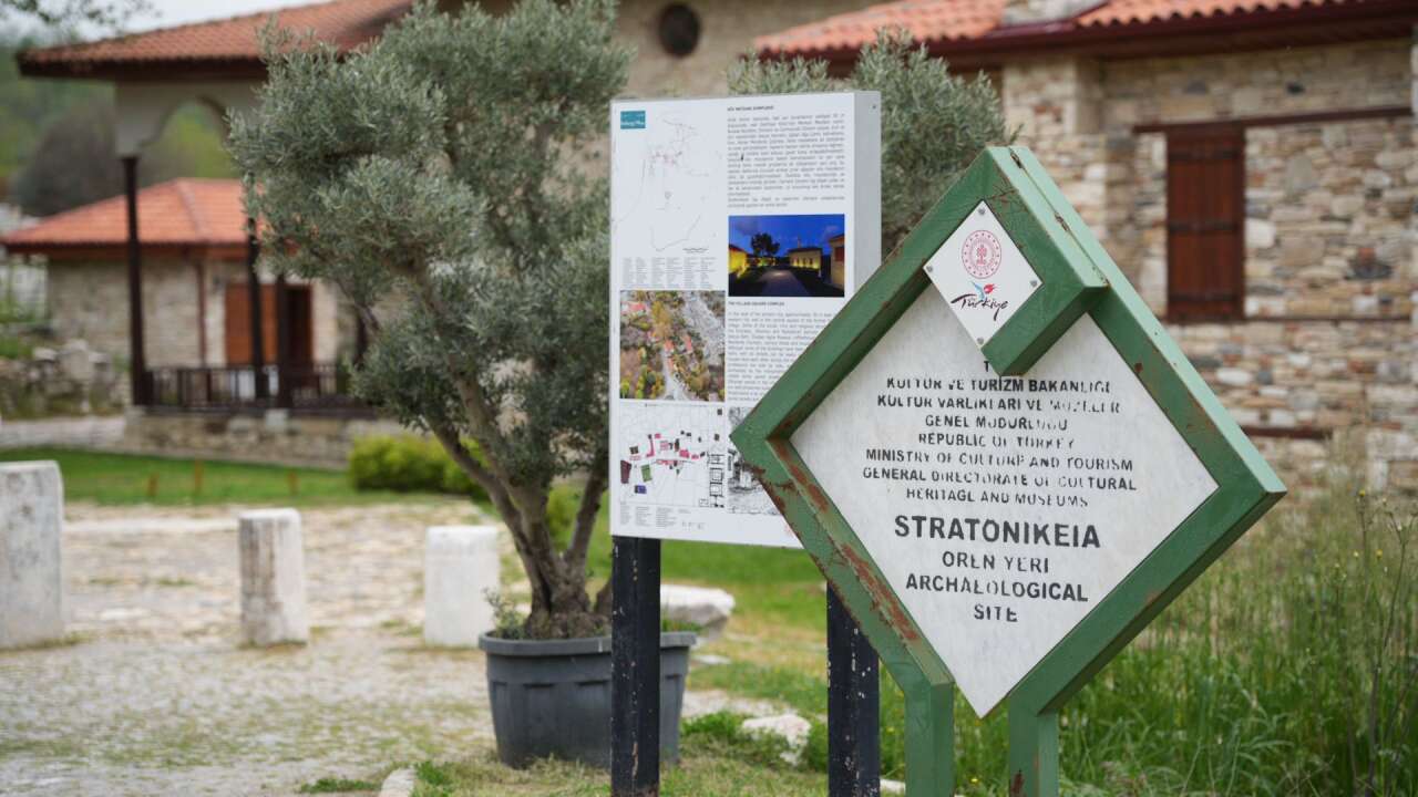 Muğla Stratonikeia Antik Tiyatrosu’nda 7 Bin Kişilik Bölüm Yaz Sezonuna Hazırlanıyor 13